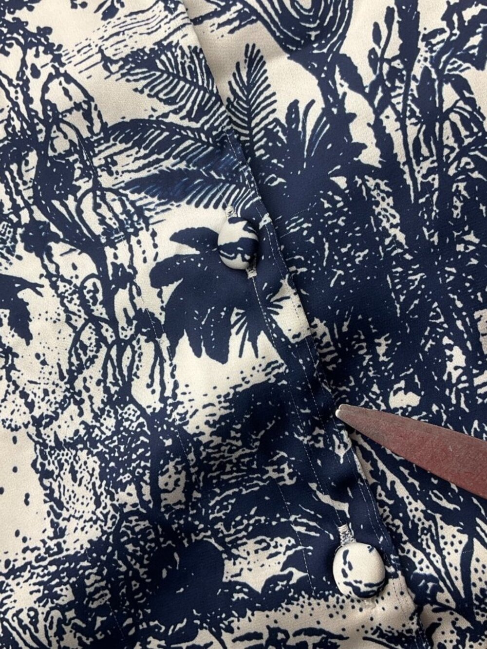 2CE Sleepwear Small 2-Piece Pajama Set Blue White Satin Toile French Cottage*Rea - Picture 7 of 16
